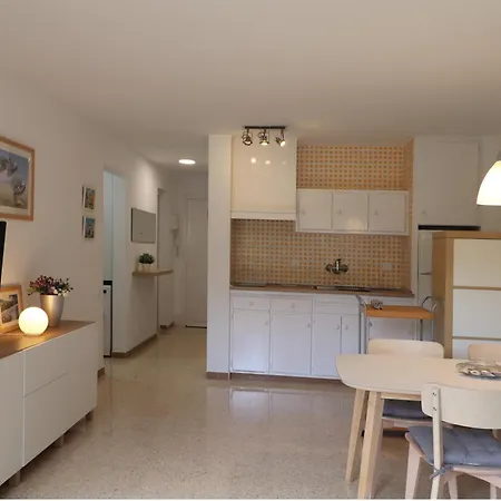 Salouhouses Cala Crancs Apartment *